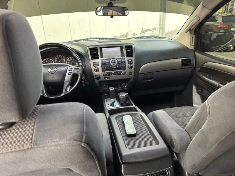 2014 Nissan Armada in Dubai
