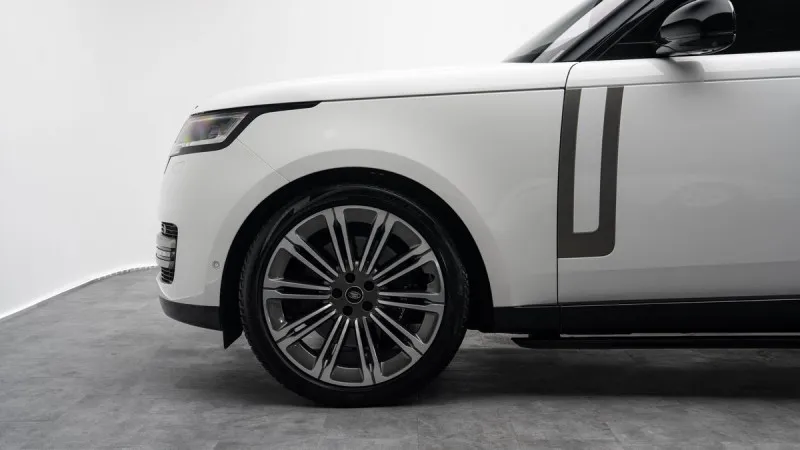 2023 Land Rover Range Rover in Dubai
