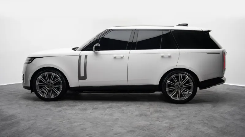 2023 Land Rover Range Rover in Dubai