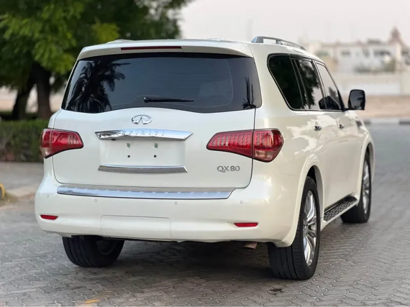2016 Infiniti QX80 in Dubai