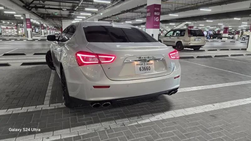 2015 Maserati Ghibli I in Dubai
