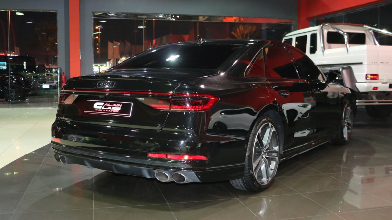 2020 Audi S8 in dubai