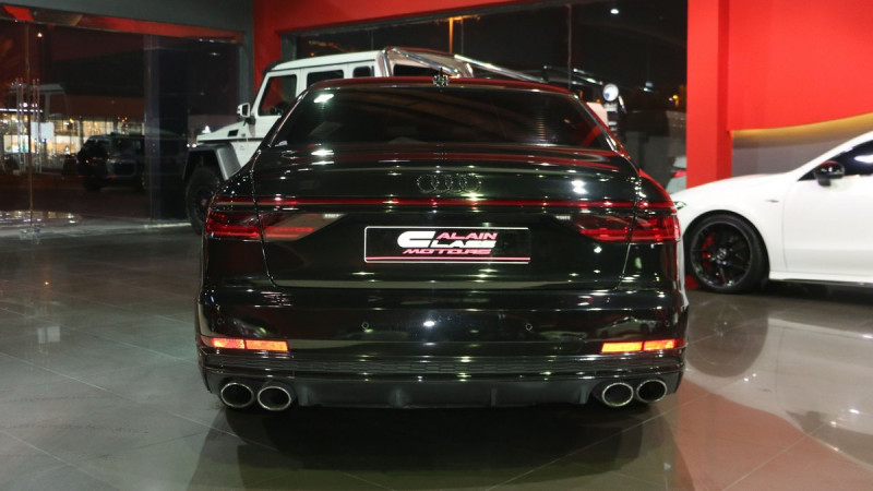2020 Audi S8 in dubai