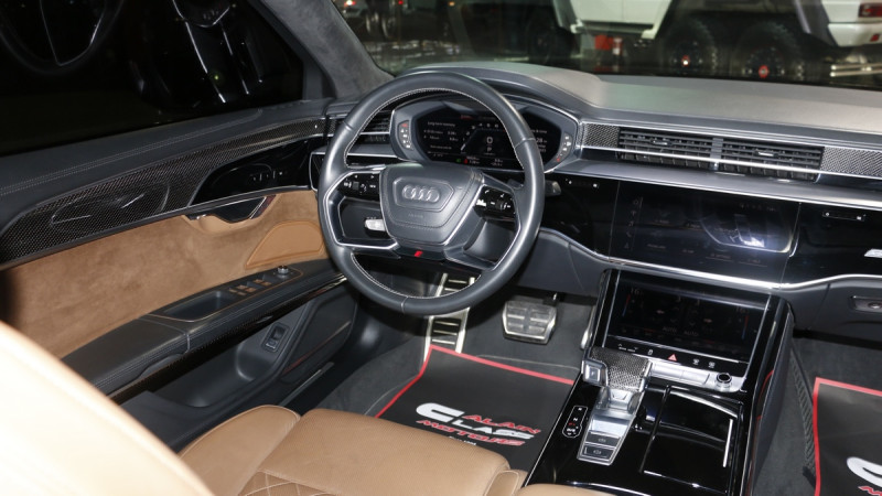 2020 Audi S8 in dubai
