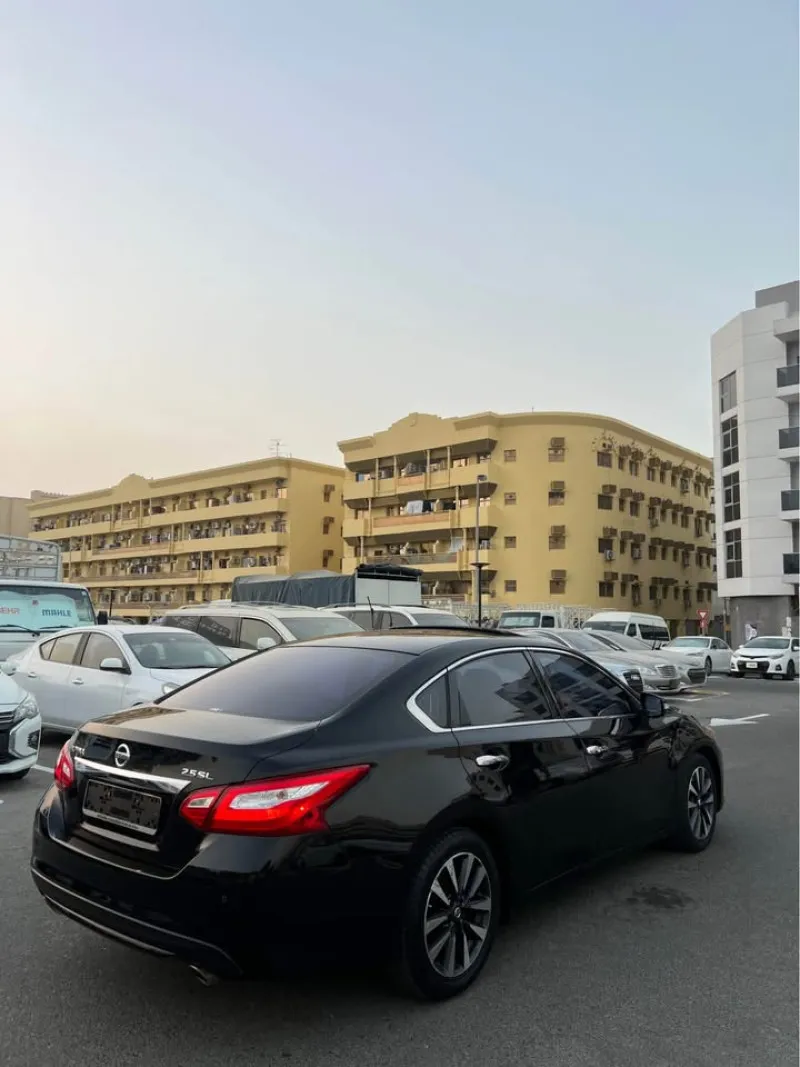 2017 Nissan Altima in Dubai