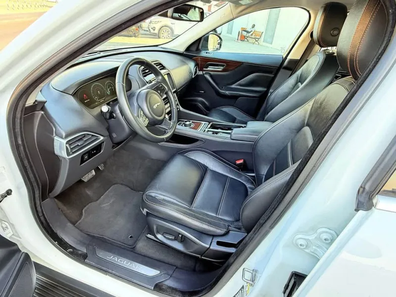 2017 Jaguar F-Pace in Dubai