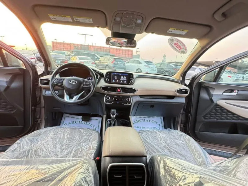2020 Hyundai Santa Fe in Dubai