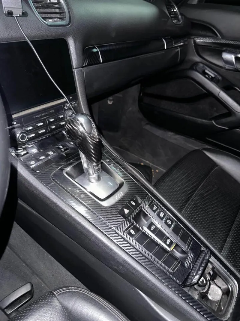 2018 بورش بوكستر in Dubai