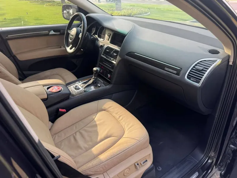 2013 Audi Q7 in Dubai