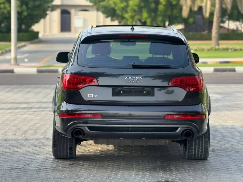 2013 Audi Q7 in Dubai