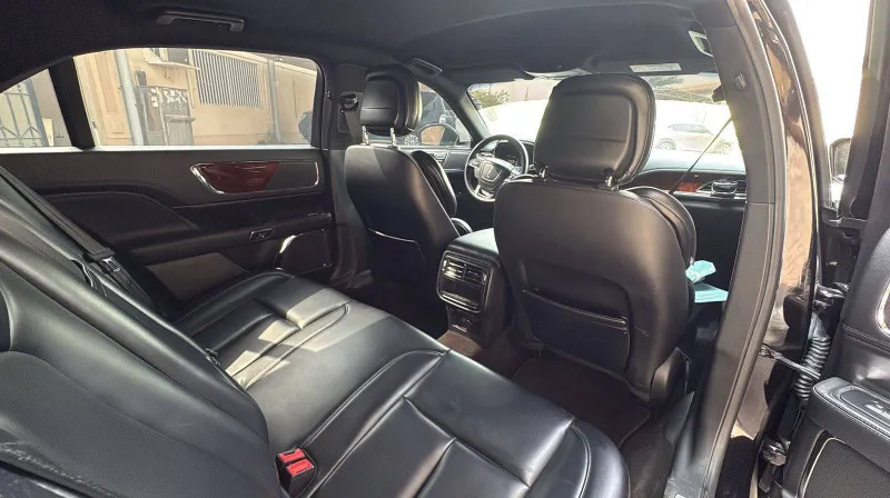 2019 Lincoln Continential in Dubai