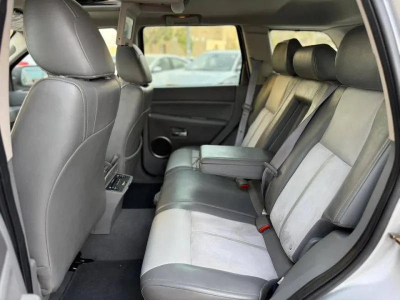 2007 Jeep Cherokee in Dubai