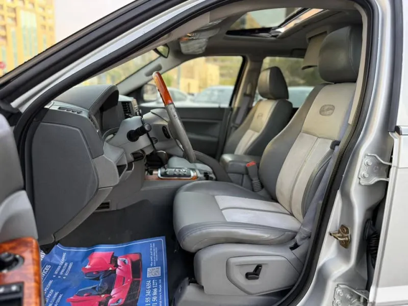 2007 Jeep Cherokee in Dubai