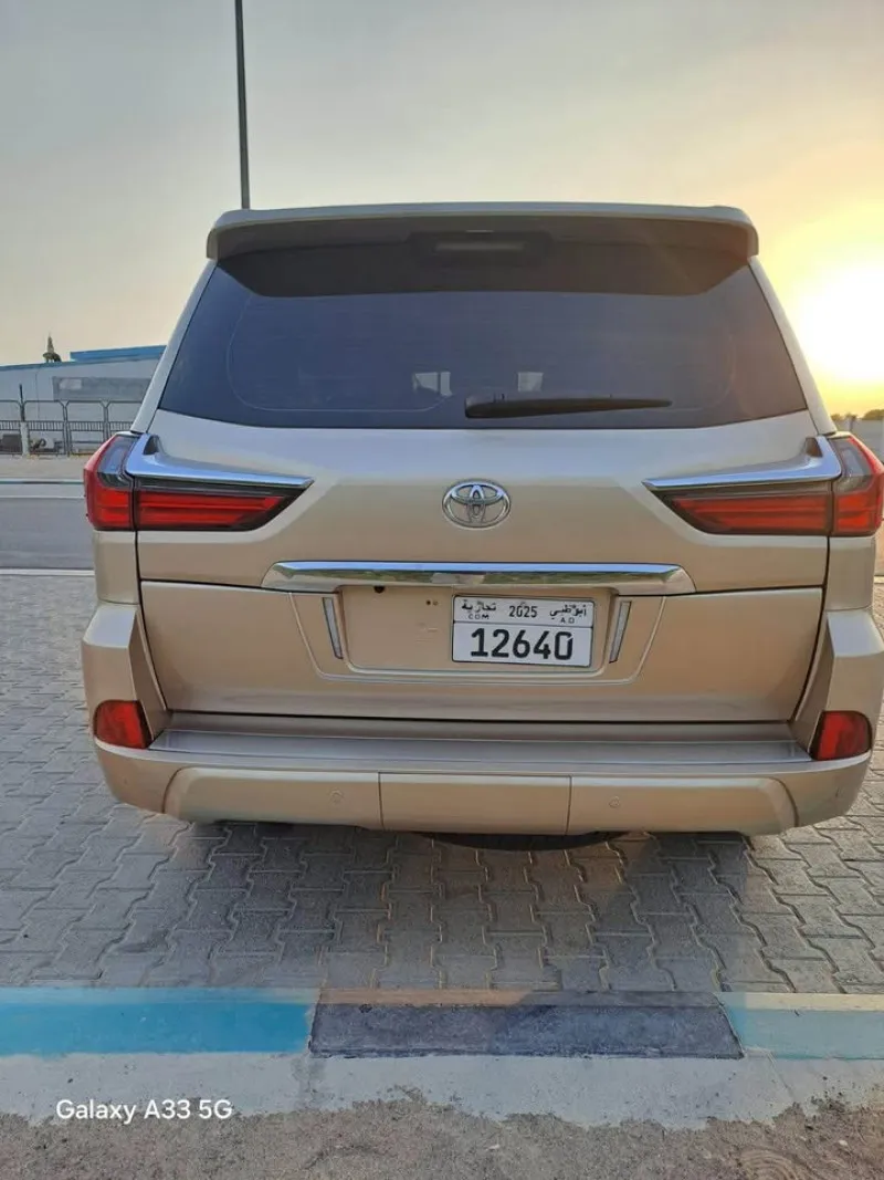 2018 Toyota Land Cruiser in Dubai