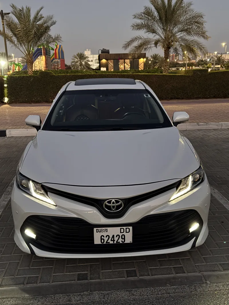 2019 تويوتا كامري in Dubai