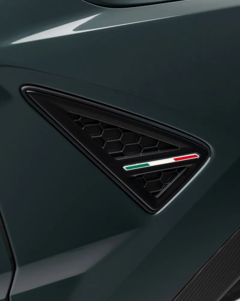 2024 Lamborghini URUS in Dubai