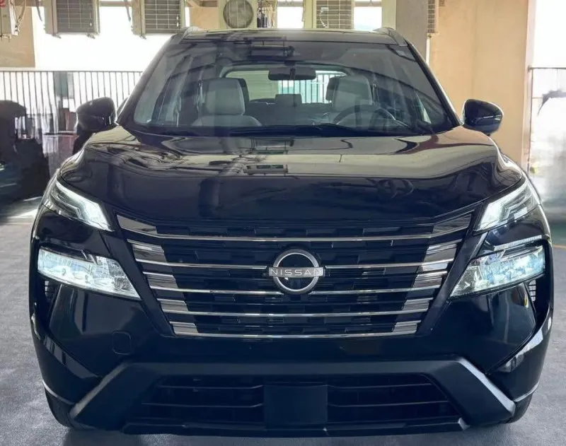 2024 Nissan Rogue in Dubai