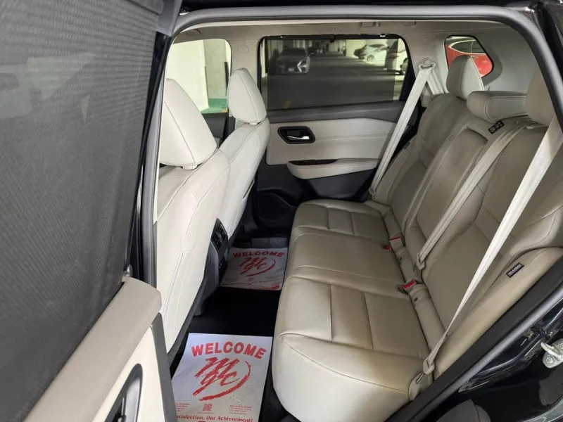 2024 Nissan Rogue in Dubai