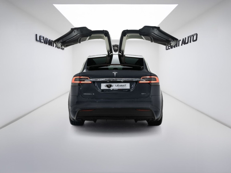 2018 Tesla Model X in dubai
