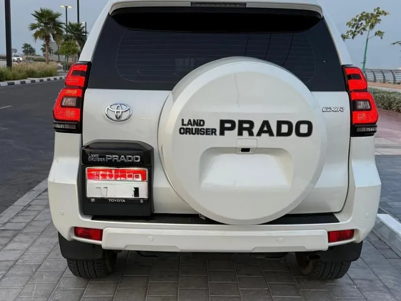2019 Toyota Prado in Dubai