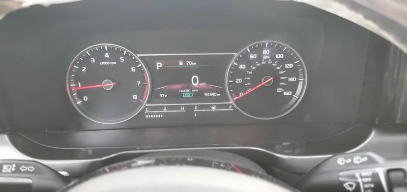 2021 Kia Sorento in Dubai
