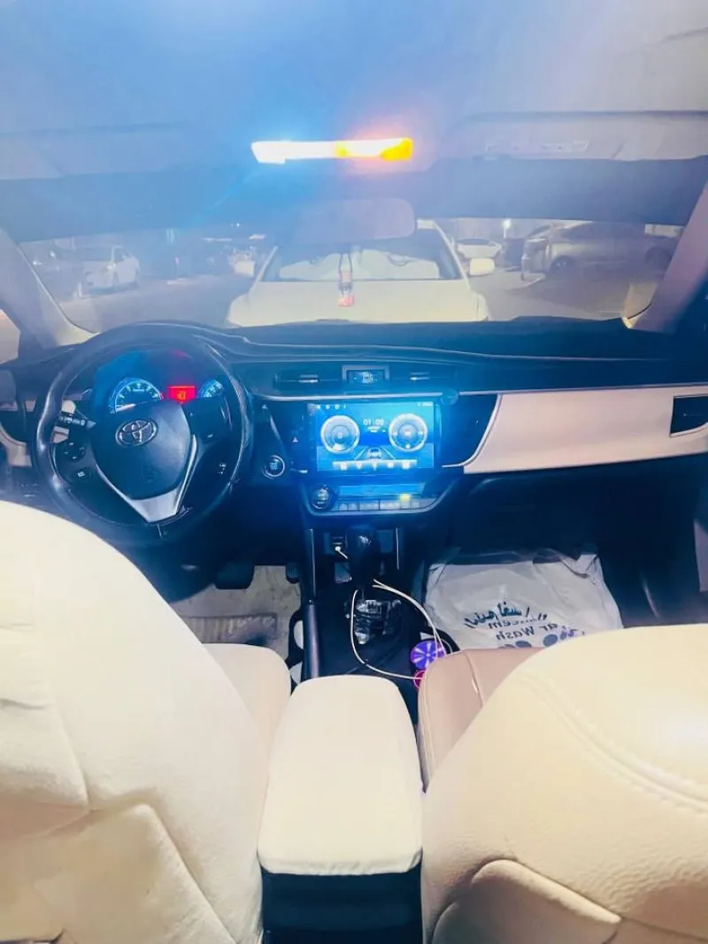 2015 Toyota Corolla in Dubai