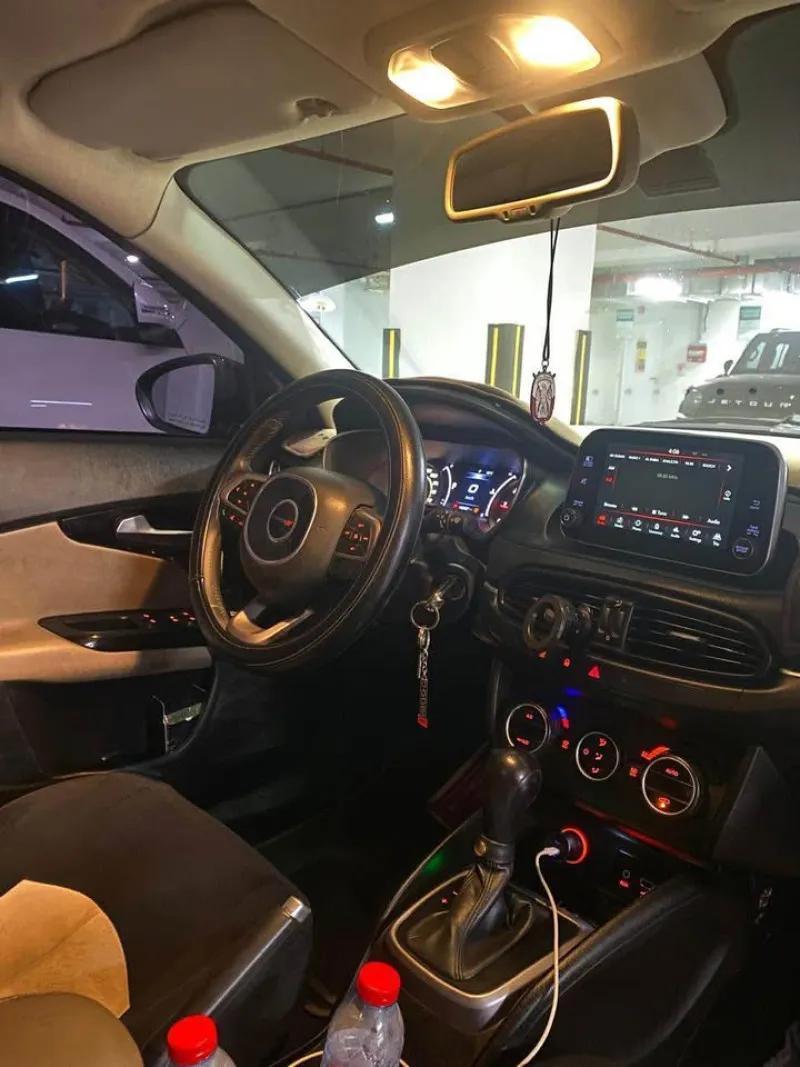 2017 Dodge Neon in Dubai