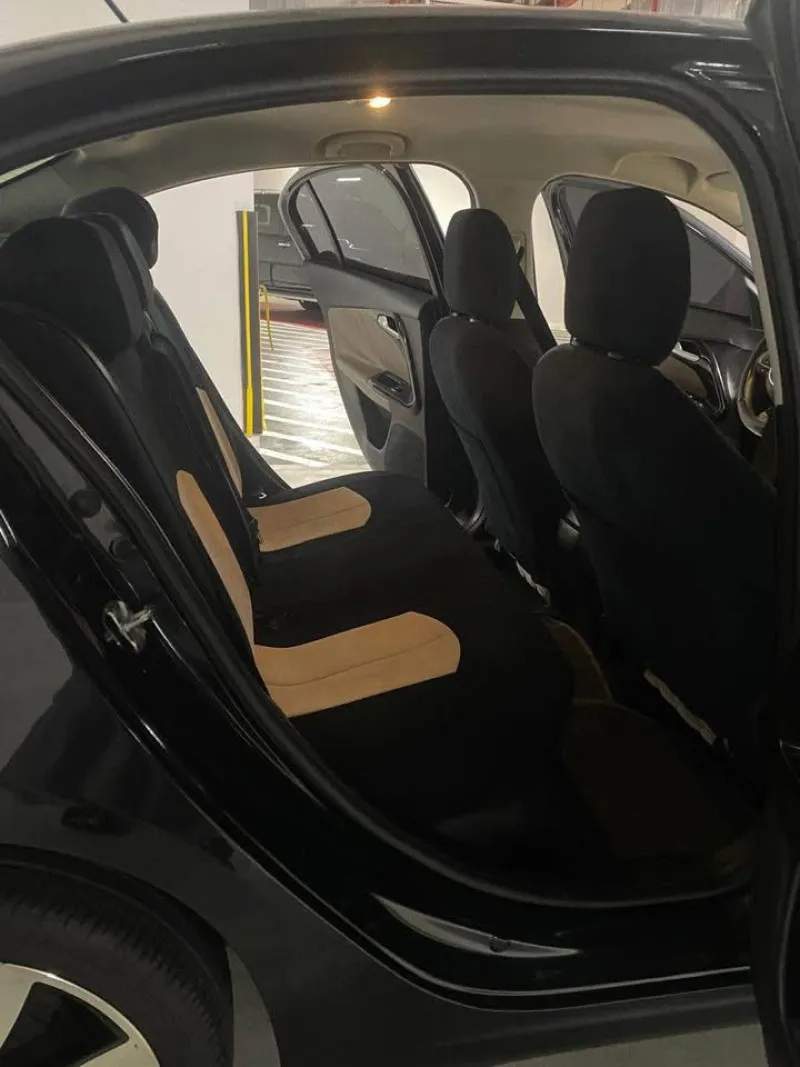 2017 Dodge Neon in Dubai