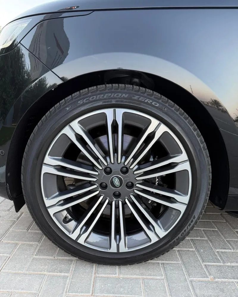 2022 Land Rover Range Rover in Dubai