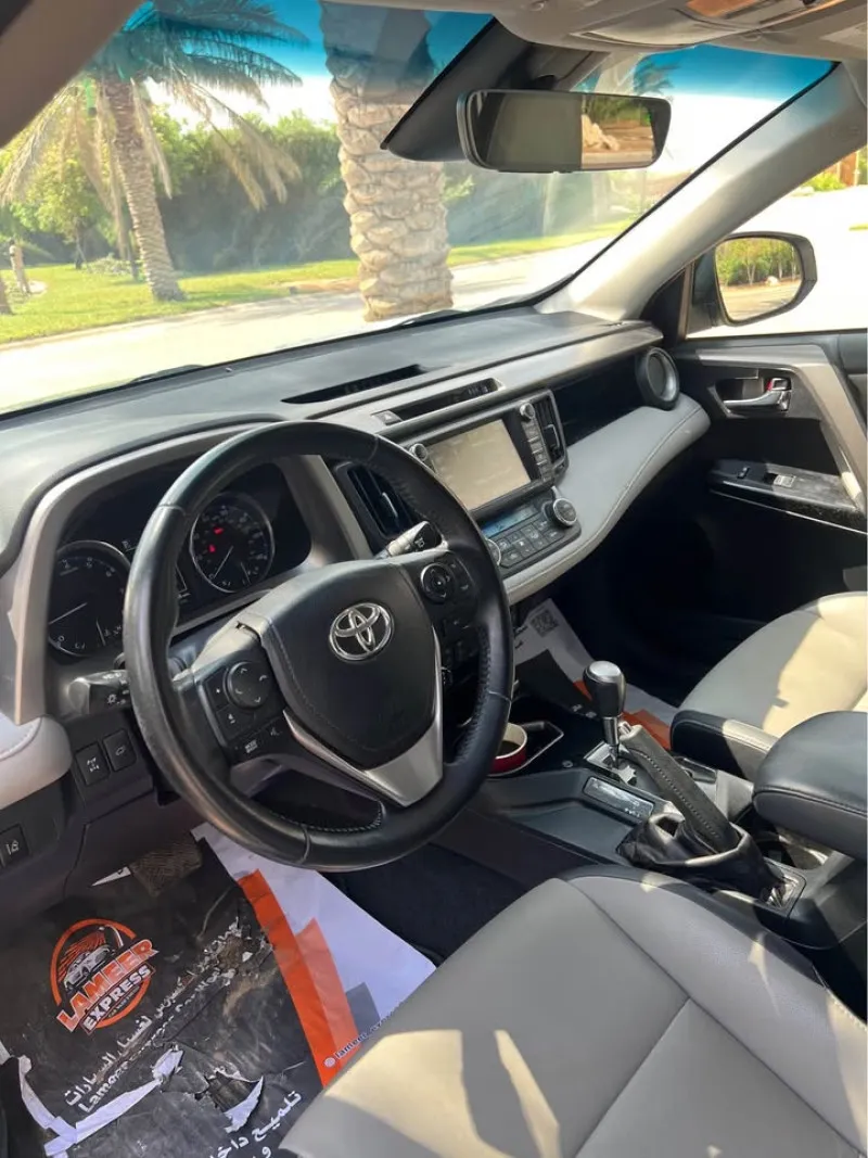 2018 Toyota Rav4 in Dubai