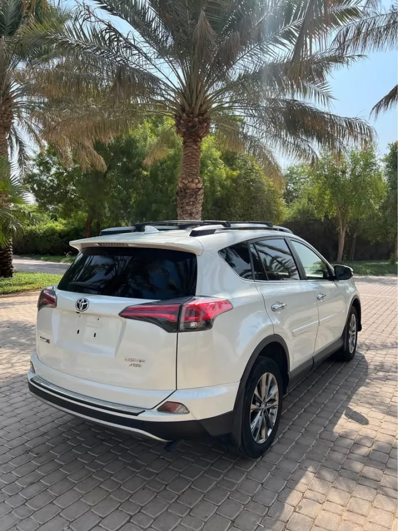 2018 Toyota Rav4 in Dubai