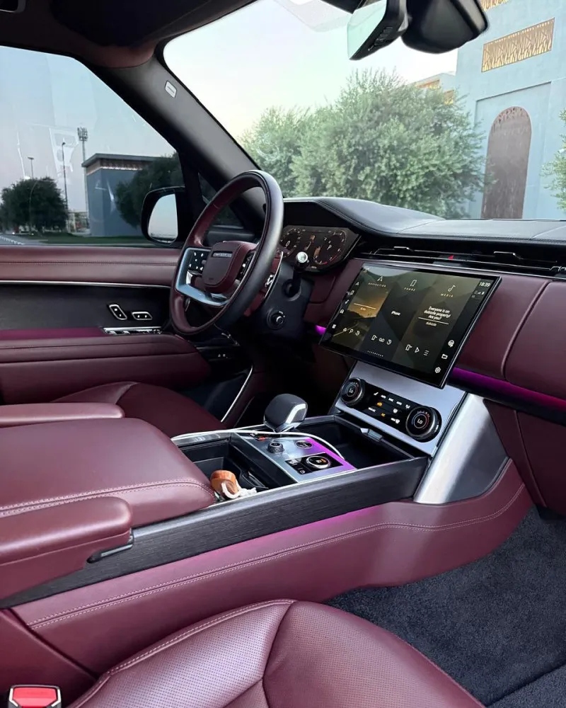 2022 Land Rover Range Rover in Dubai