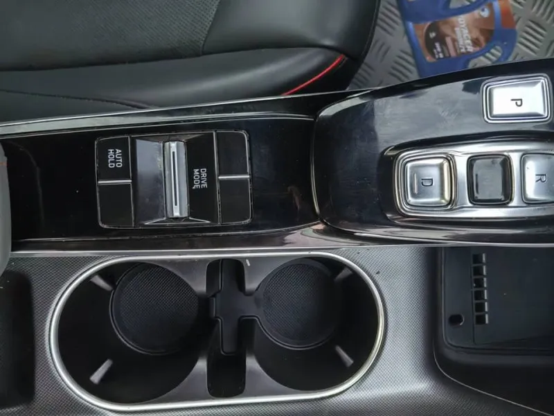 2020 Hyundai Sonata in Dubai