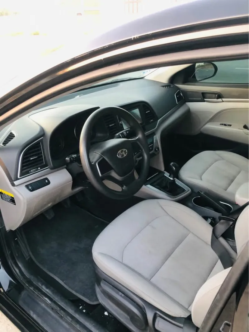2017 Hyundai Elentra in Dubai