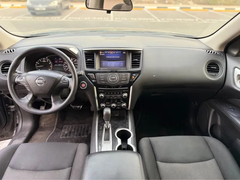 2019 نيسان باثفايندر in Dubai