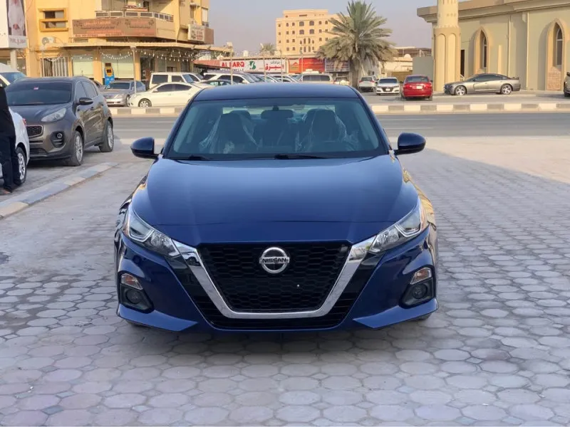 2020 نيسان آلتيما in Dubai