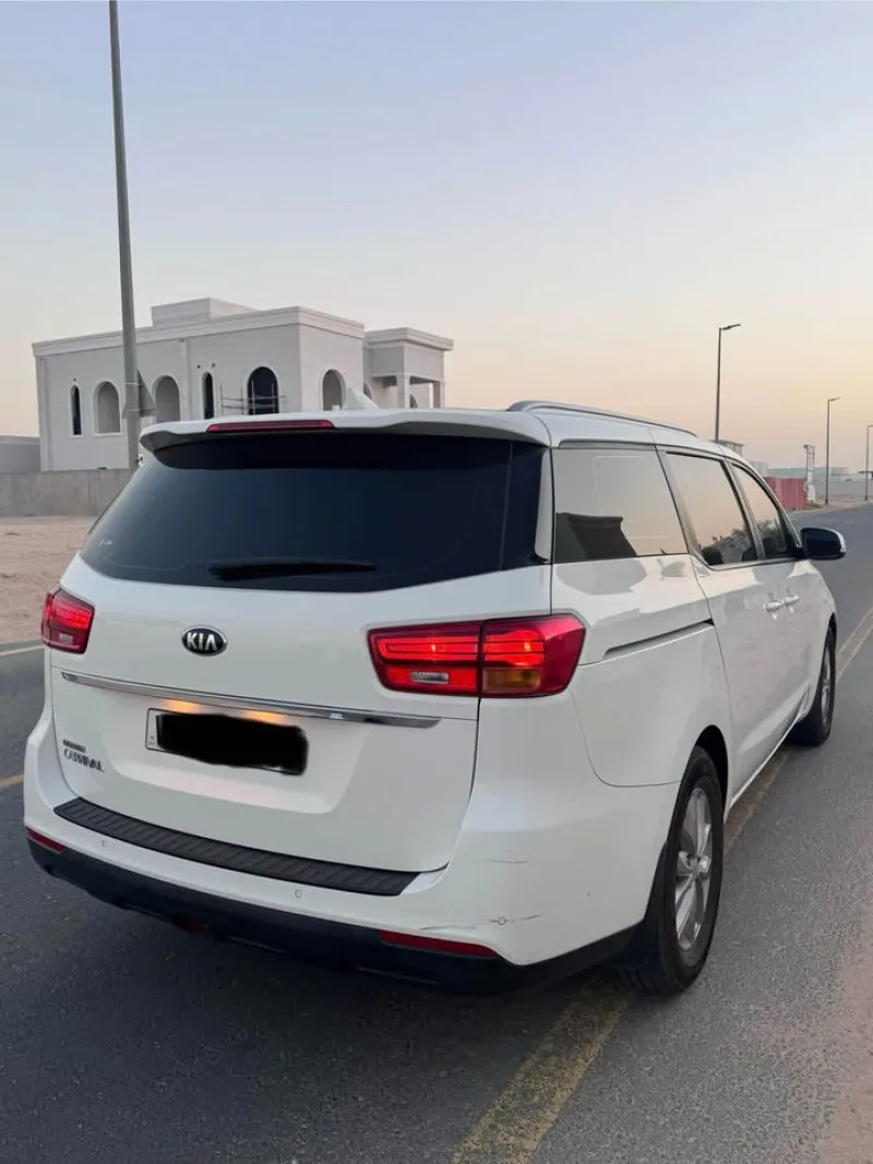 2019 كيا كارنفال in Dubai