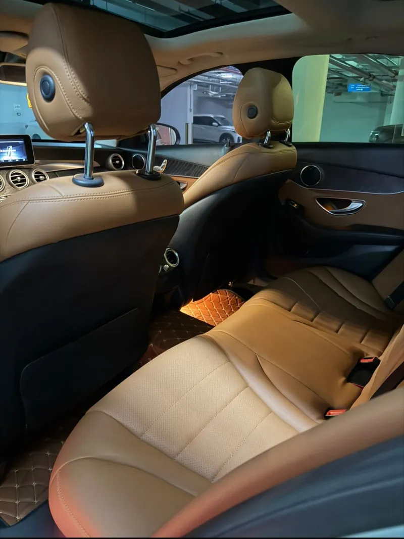 2015 مرسيدس-بنز آلفئة - C in Dubai