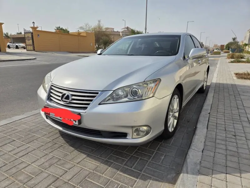 2010 لكزس ES - اي اس in Dubai