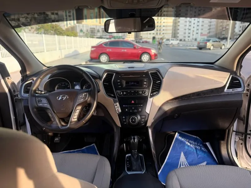 2017 Hyundai Santa Fe in Dubai