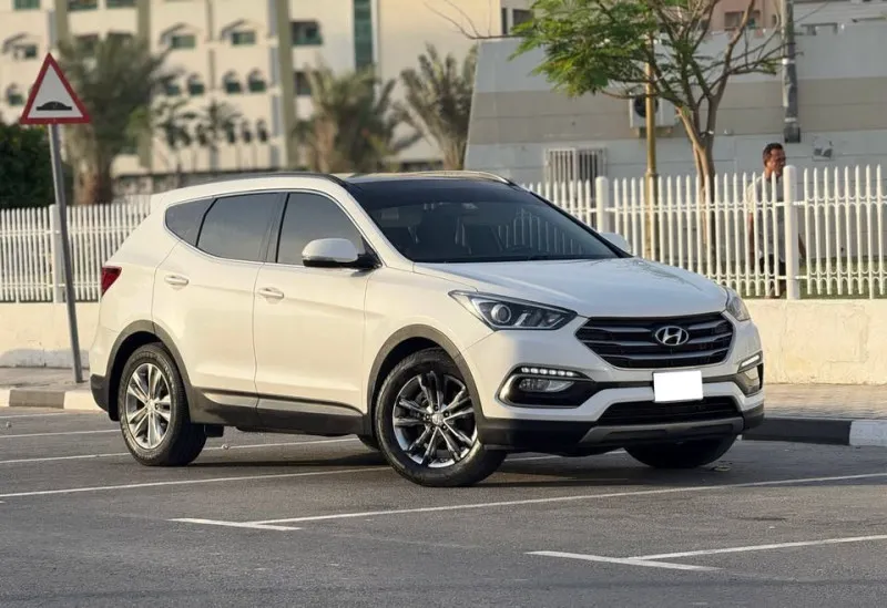 2017 Hyundai Santa Fe in Dubai