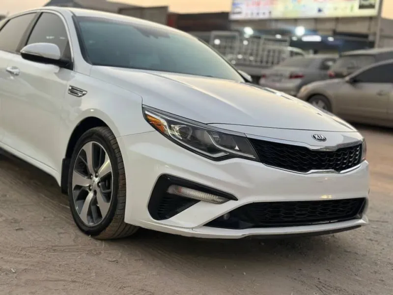 2020 Kia Optima in Dubai