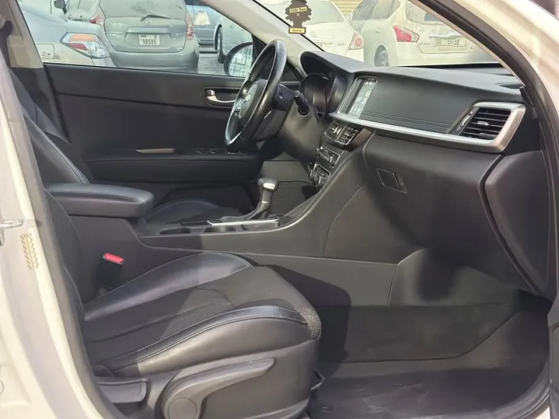 2020 Kia Optima in Dubai