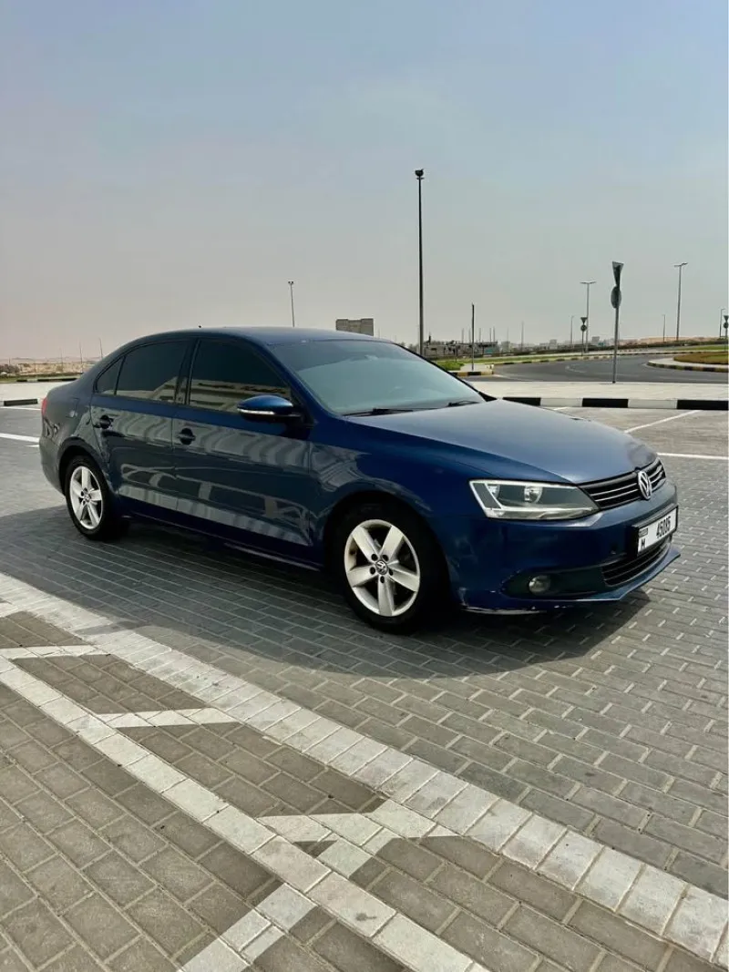 2013 فولجس فاجن جتا in Dubai