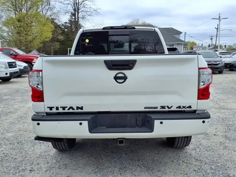 2019 Nissan Titan in Dubai