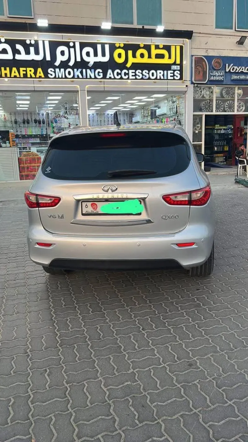 2015 إنفينيتي كيو آكس٦٠ in Dubai