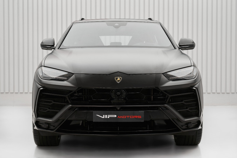 2020 Lamborghini URUS in dubai