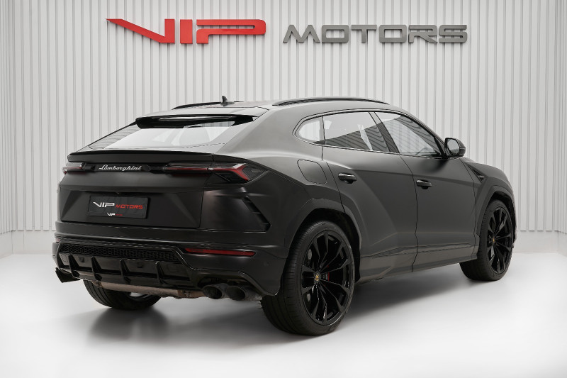 2020 Lamborghini URUS in dubai