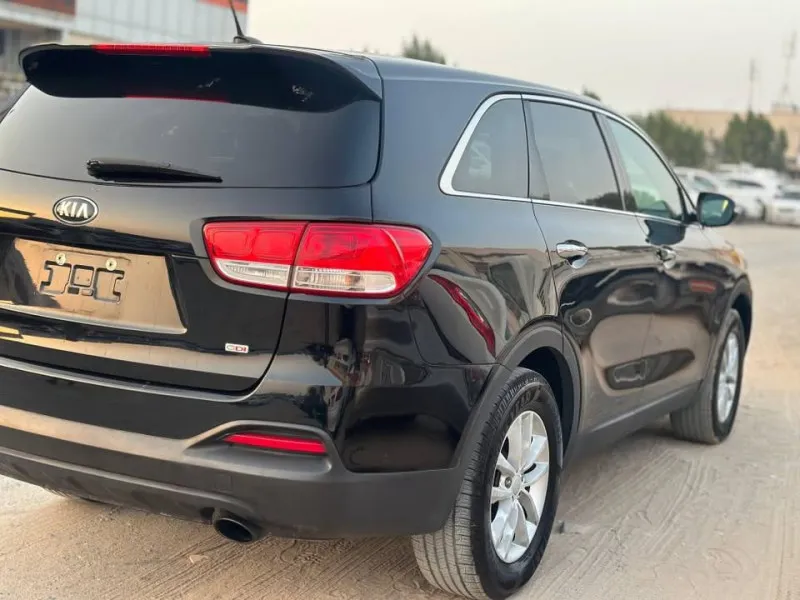 2017 Kia Sorento in Dubai