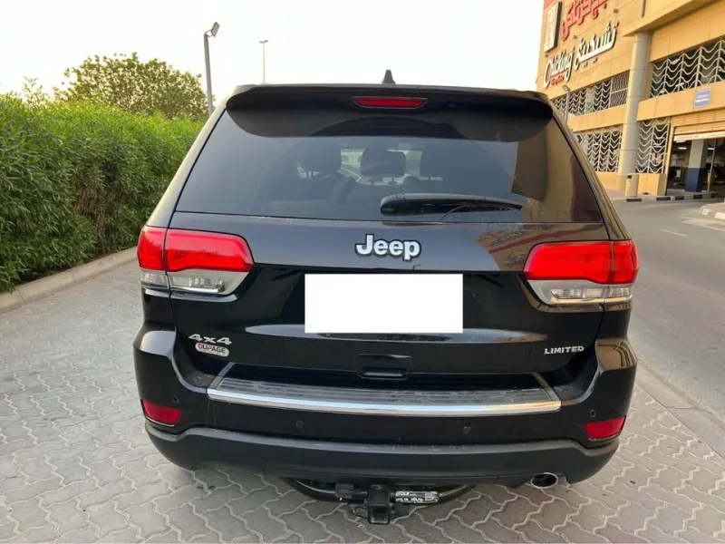 2019 Jeep Grand Cherokee in Dubai